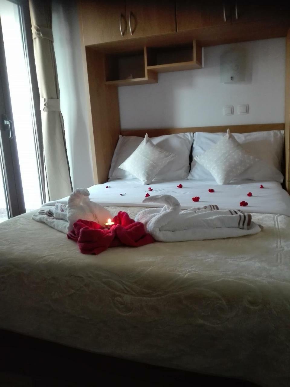 Apartman Bojana Leilighet Starigrad Paklenica Eksteriør bilde